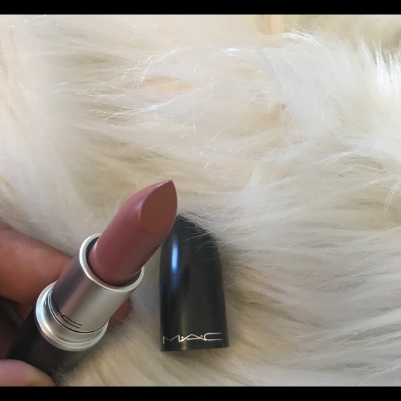 💕MAC Matte Lipstick - Baby’s All Right - Picture 4 of 6